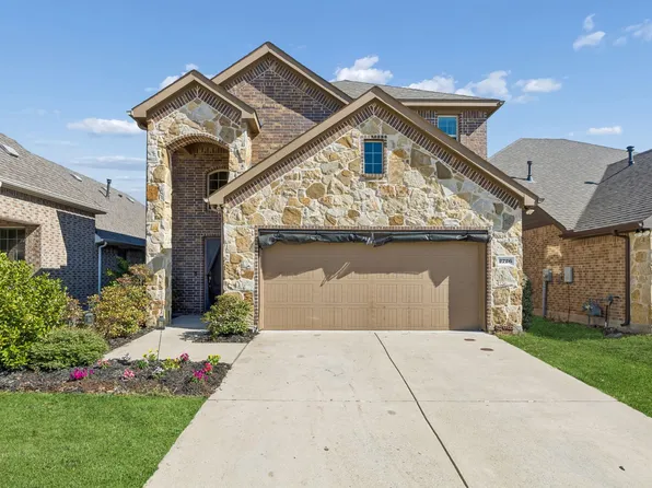 2726 Pease Dr, Forney, TX 75126