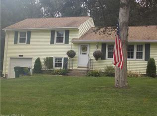 6 Pennywhistle Rd, East Granby, CT 06026