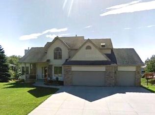 204 Riverside Dr, Waterloo, NE 68069