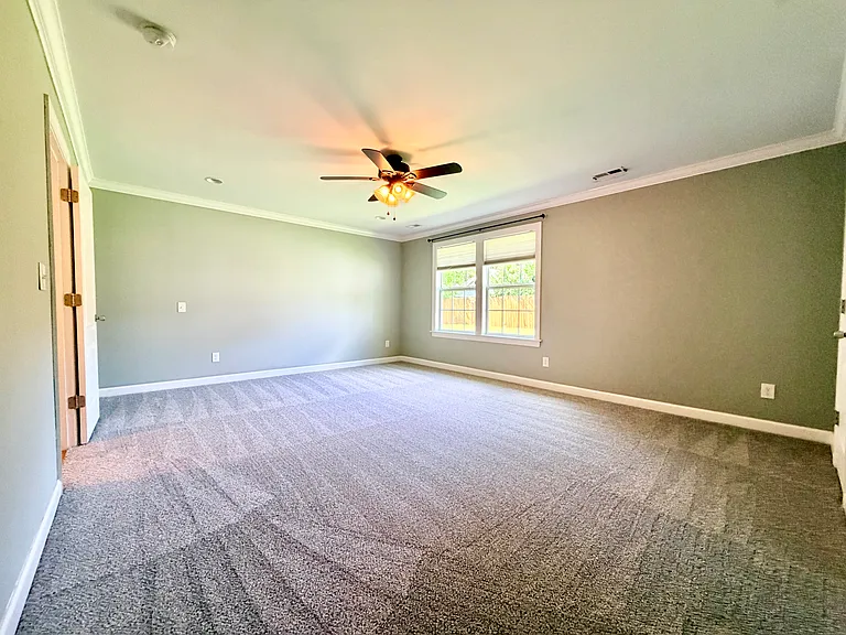 488 Cronin Rd — Photo 40