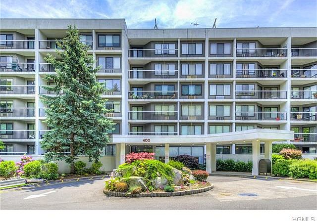 1st image of 400 High Point Dr APT 209