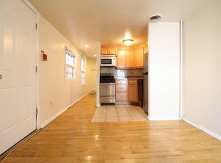 929 Spruce Street, Philadelphia, PA 19107