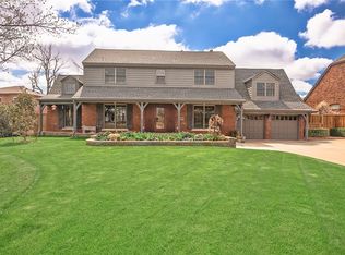 1206 Larchmont Ln, Nichols Hills, OK 73116