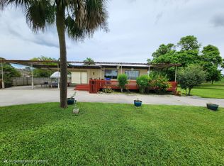 2727 Bacom Point Road, Pahokee, FL 33476