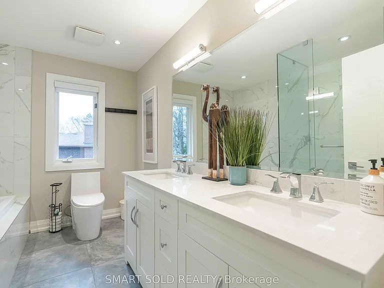 107 Arnold Ave — Photo 33