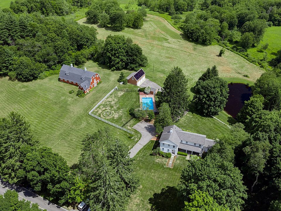 1st image of 304 Warren Rd