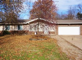 2645 N Way Ave, Akron, OH 44312