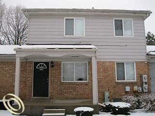 2nd image of 1952 Orchard Crest St