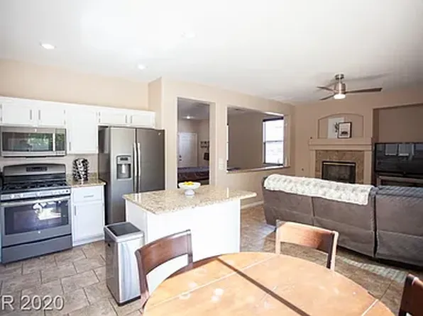 3936 Gold Point St, Las Vegas, NV 89129