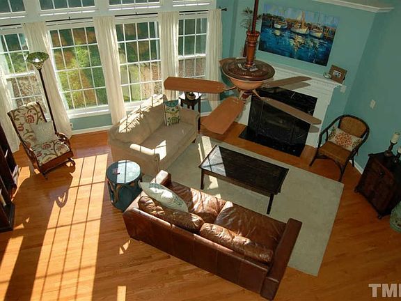 2nd image of 2204 Baycourt Trl