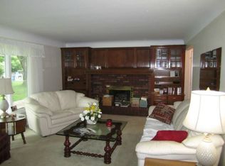 2805 Swede Ave, Midland, MI 48642