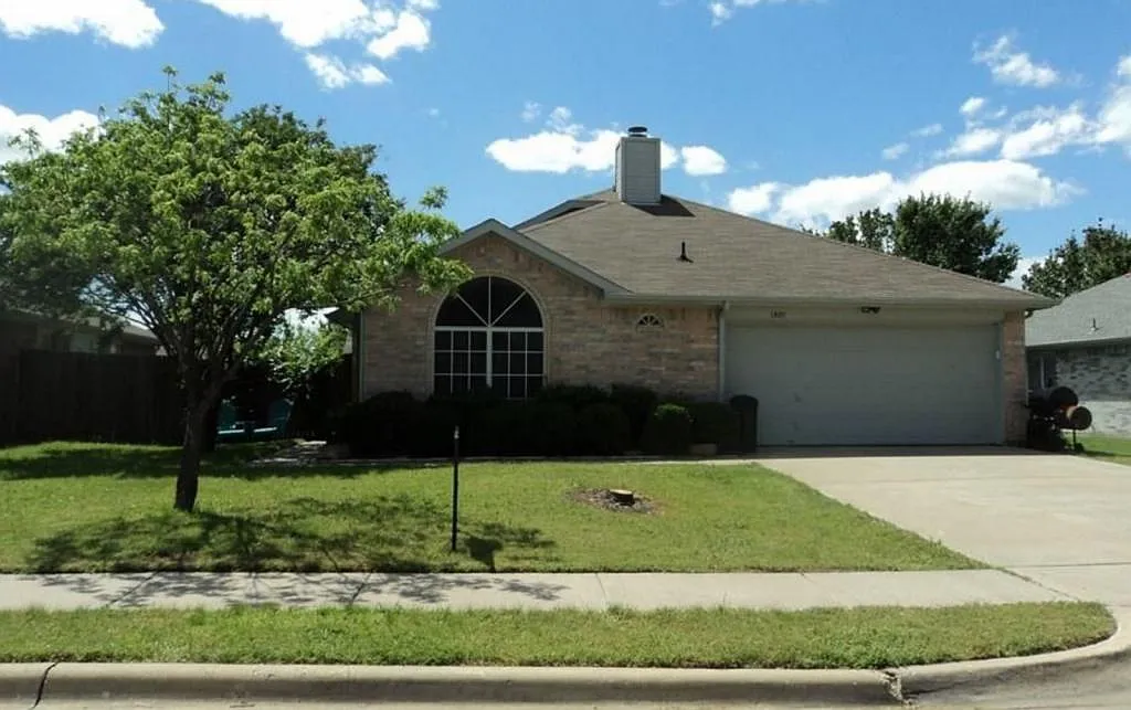 1409 Misty Meadow Drive — Photo 1