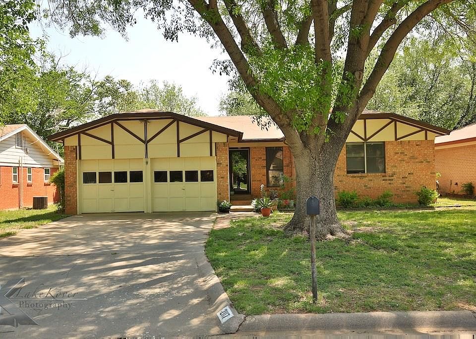 1st image of 2117 Meadowbrook Dr