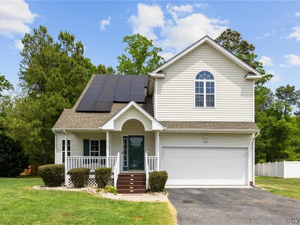 14725 Cobbs Point Dr, Chester, VA 23836