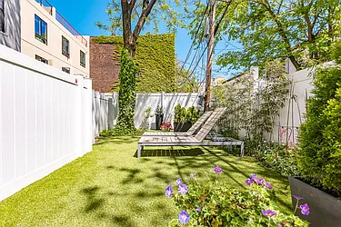 Rented by MySpaceNYC