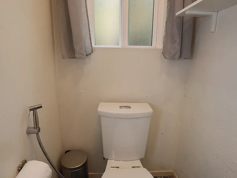 10463 Wystone Ave — Photo 28