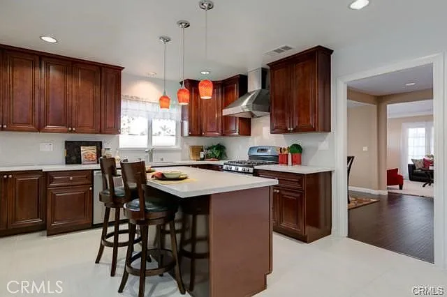 1 bed, 550 sqft, $1,400 — Photo 3