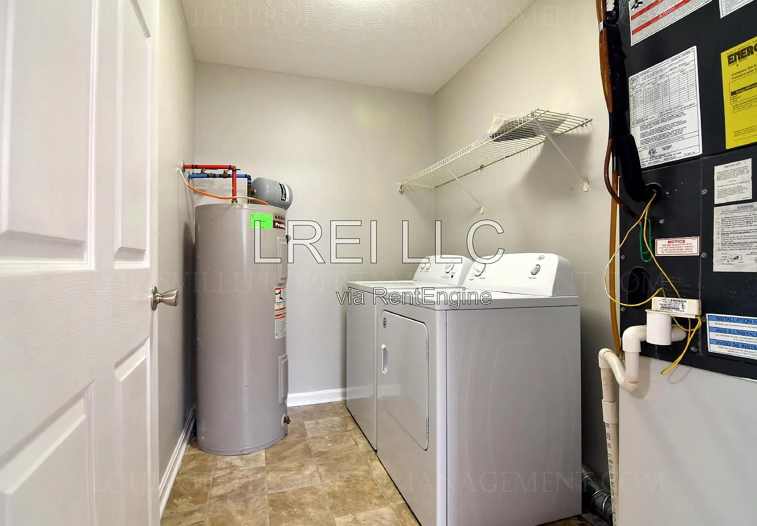 2 bed, 2.0 bath, 900 sqft, $975 — Photo 4