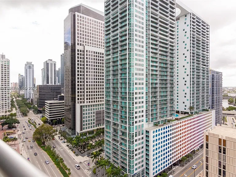 485 Brickell Ave #2006 — Photo 28