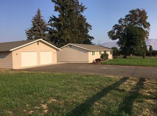 380 Kail Rd, Tieton, WA 98947
