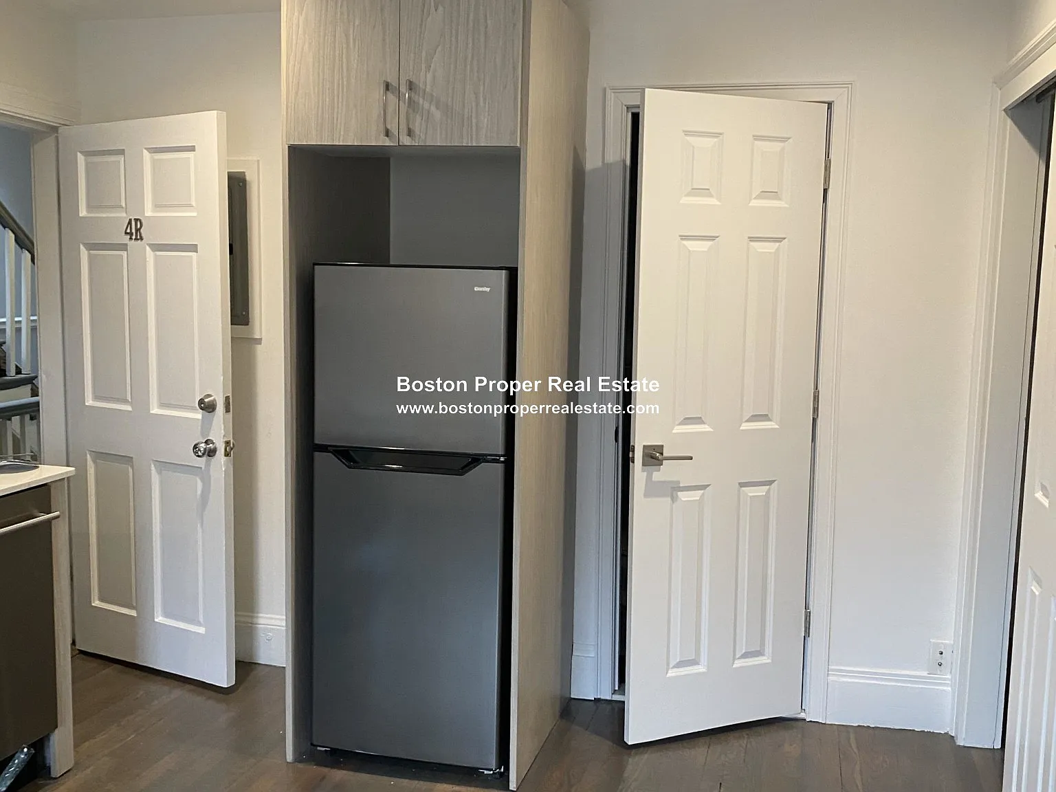 1 bed, 408 sqft, $3,100 — Photo 2