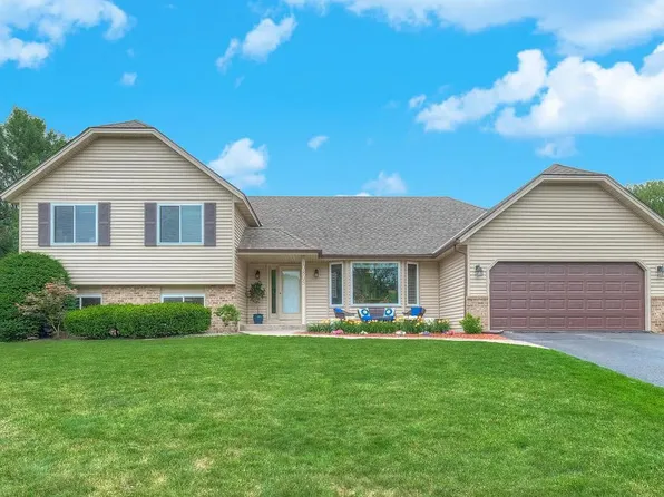 10805 46th Pl N, Plymouth, MN 55442