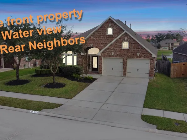 2823 Woodland Glen Ln, Conroe, TX 77385