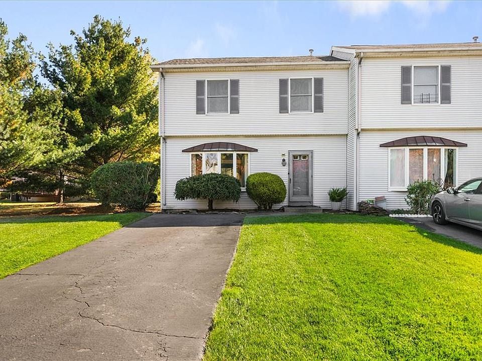 1st image of 17 Wargo Court