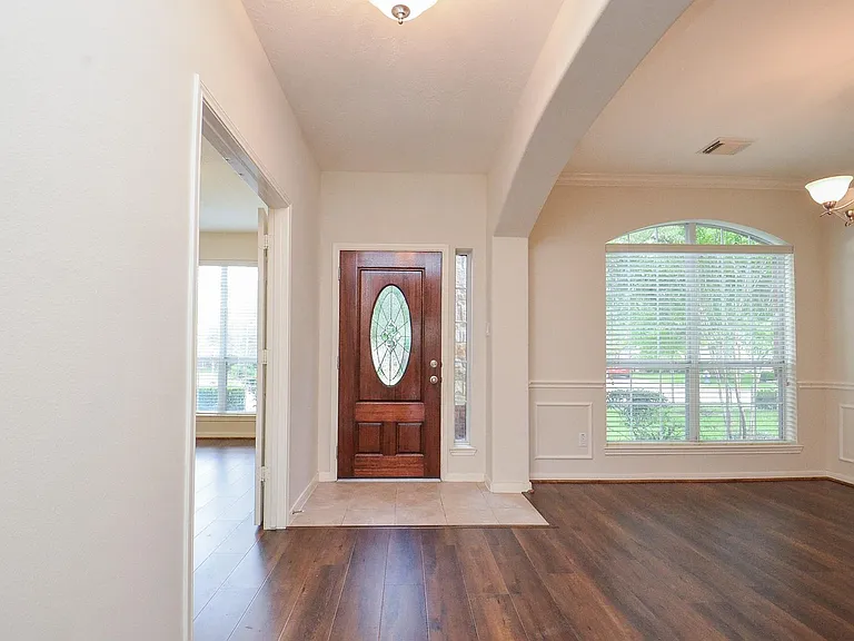5218 Lacey Oak Meadow Dr — Photo 5