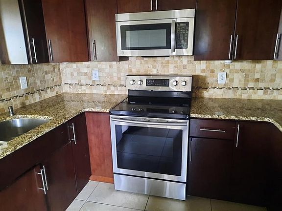 2nd image of 2050 Oleander Blvd APT 1-306