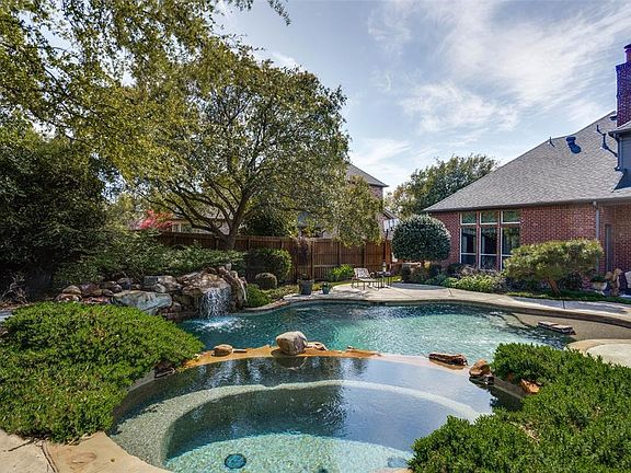 3rd image of 3104 Kennison Ct