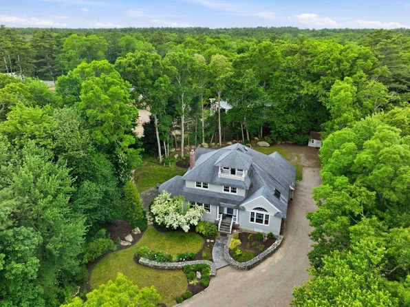 72 Indian Cove Rd, Marion, MA 02738