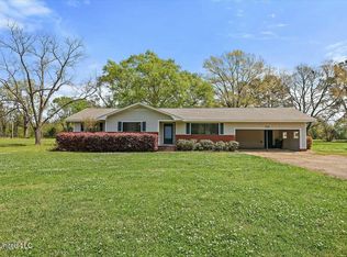 111 Mathis Rd, Crystal Springs, MS 39059