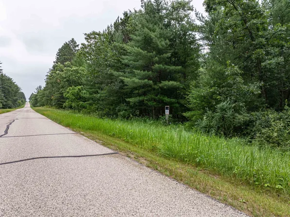 8th Ave, Wisconsin Dells, WI 53965