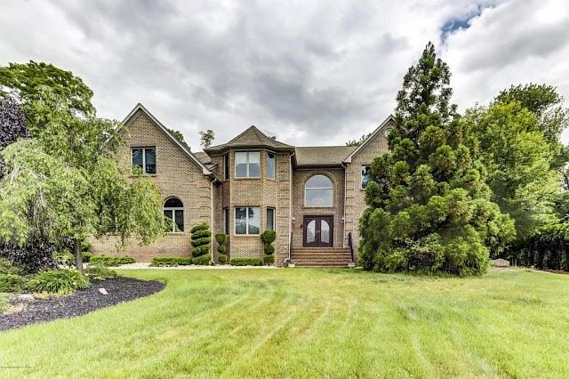 1st image of 14 Black Walnut Way