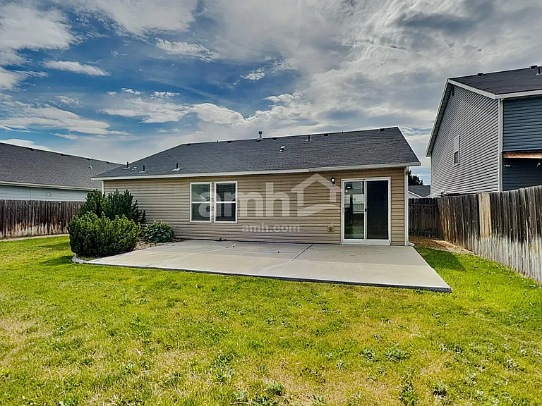 40 N Amanda Dr — Photo 17