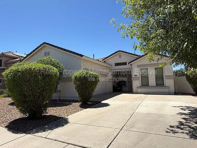 281 W Flamingo Dr — Photo 1
