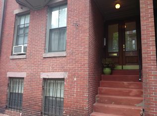 4 Dartmouth Pl, Boston, MA 02116