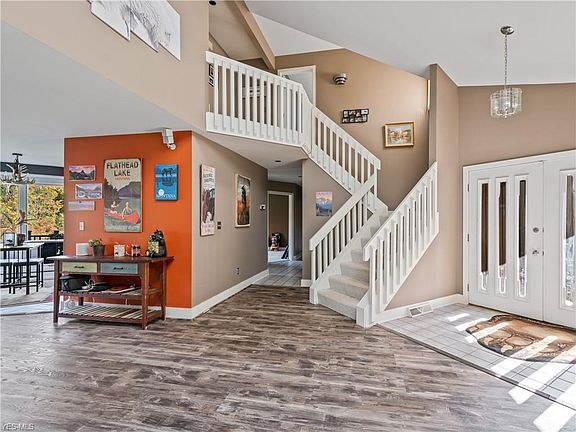 2nd image of 3740 Fawn Dr