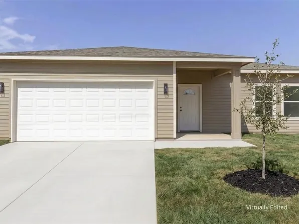 309 Myrtle Ln, Smithville, TX 78957