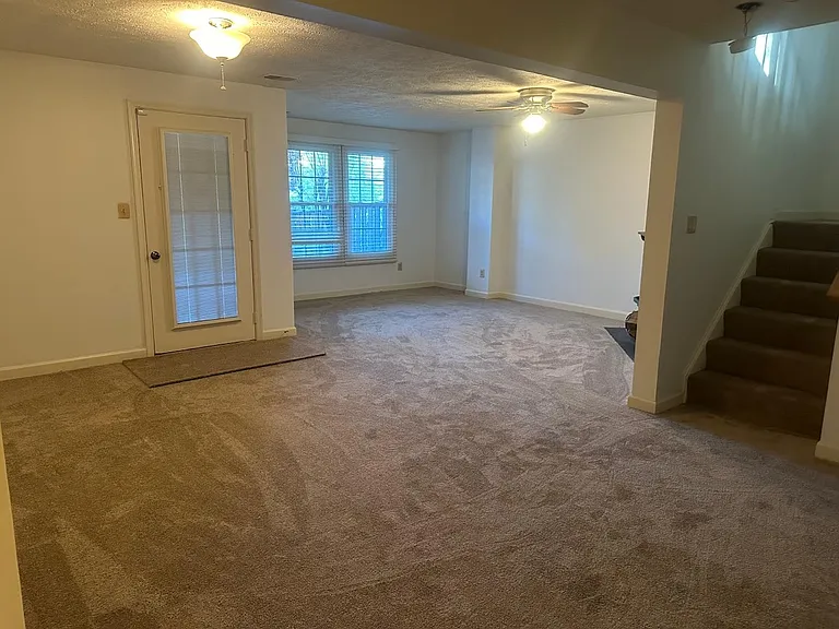 12835 Misty Ln — Photo 11