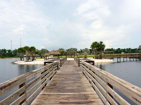 5th image of 115 Rhett Blvd