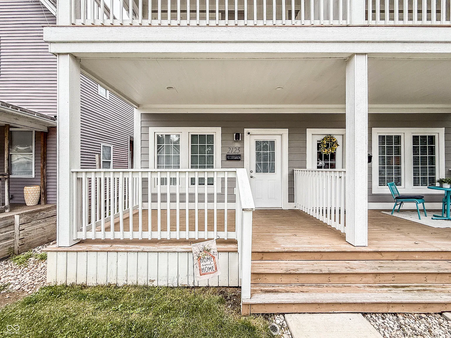 3 bed, 2.5 bath, 1749 sqft, $2,500 — Photo 2