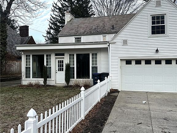 4th image of 754 Merriman Rd