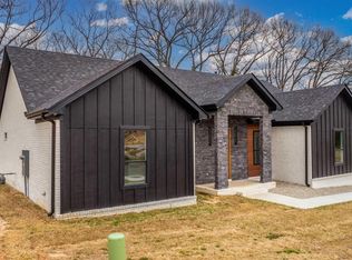 16 Avondale Rd, Cabot, AR 72023