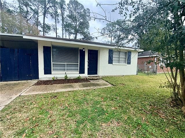 1st image of 364 Oriole Dr
