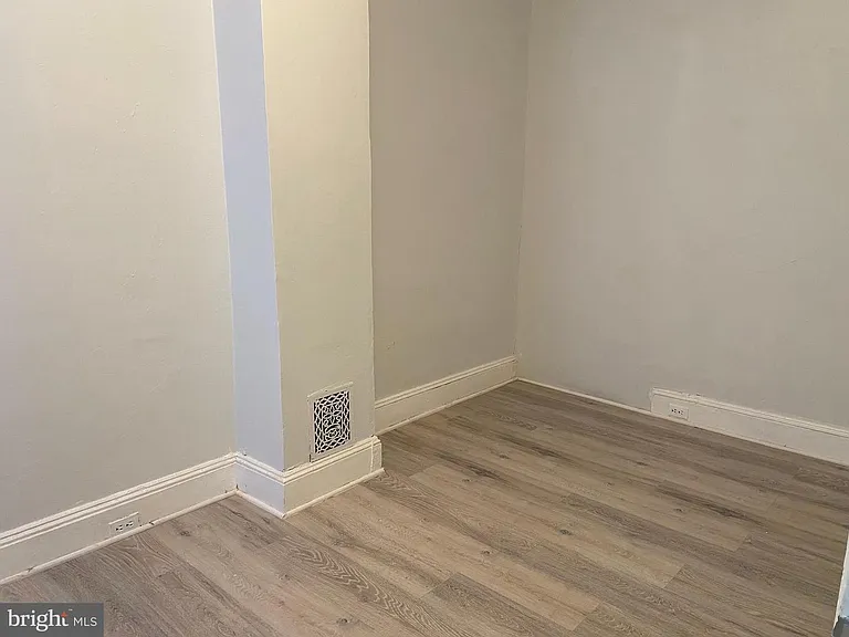 6033 Kershaw St — Photo 14