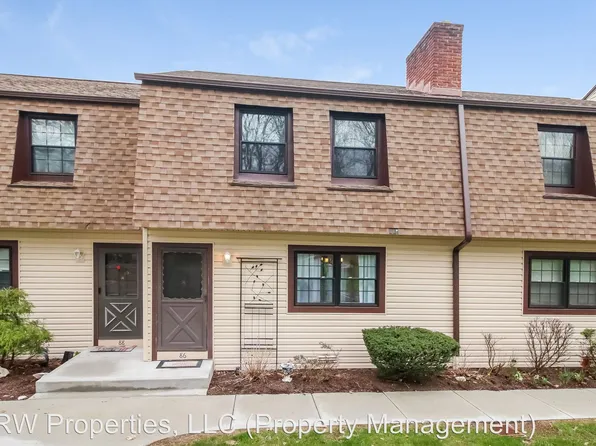 86 Homestead Ln, Brookfield, CT 06804