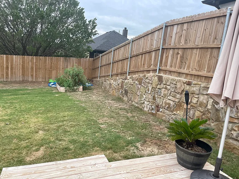 2317 Forest Hill Ln — Photo 11