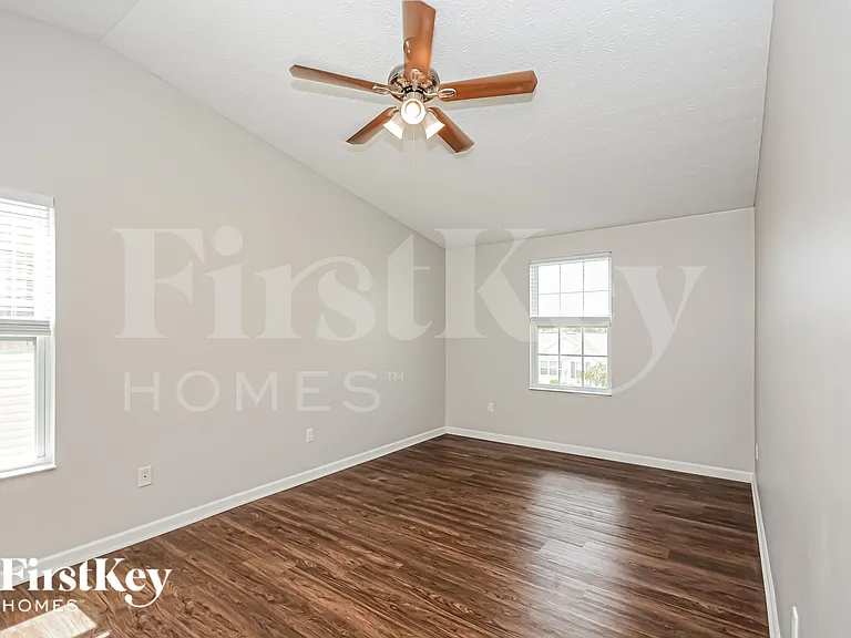 1106 Linford Cir — Photo 10